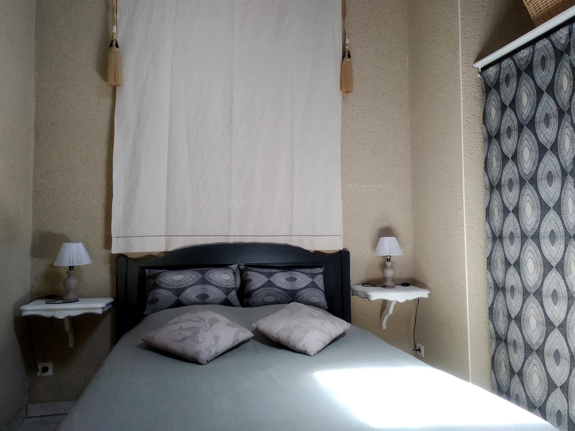 Le Vignal Villa มงฟลองแกง ภายนอก รูปภาพ